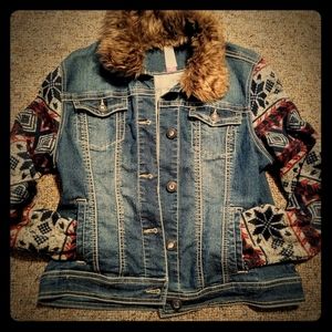 Juniors Jean & quilted jacket w/ removable collar